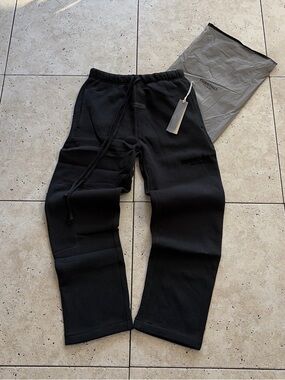 Stretch Limo Essentials Sweatpants